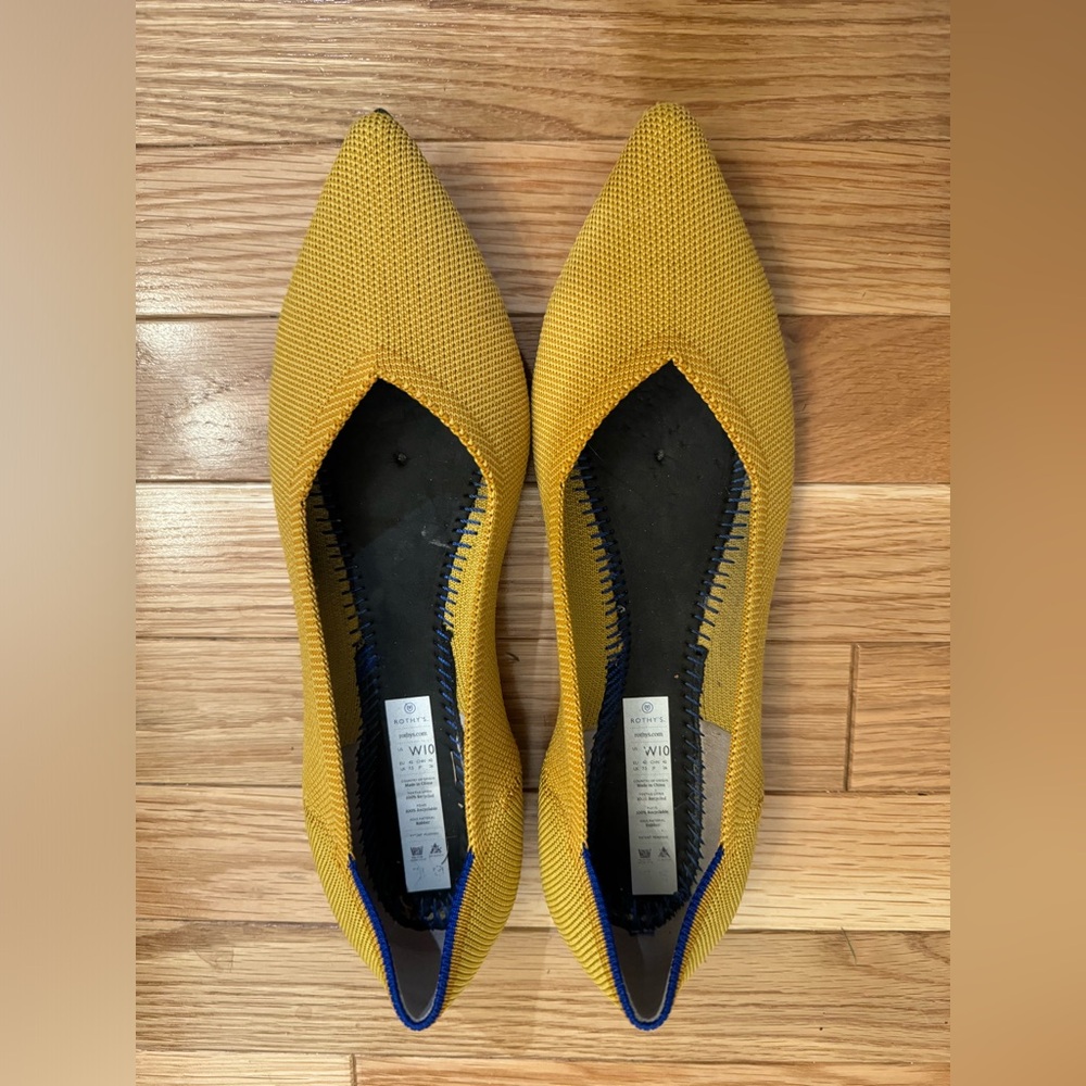 Rothy’s The Point marigold flat
